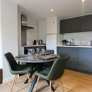 Hypercentre Rue Pietonne Au Calme Appartement